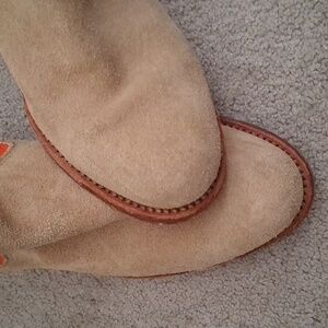 Dukes  Suede Boots EUC